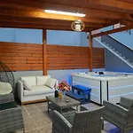 Villa Elia